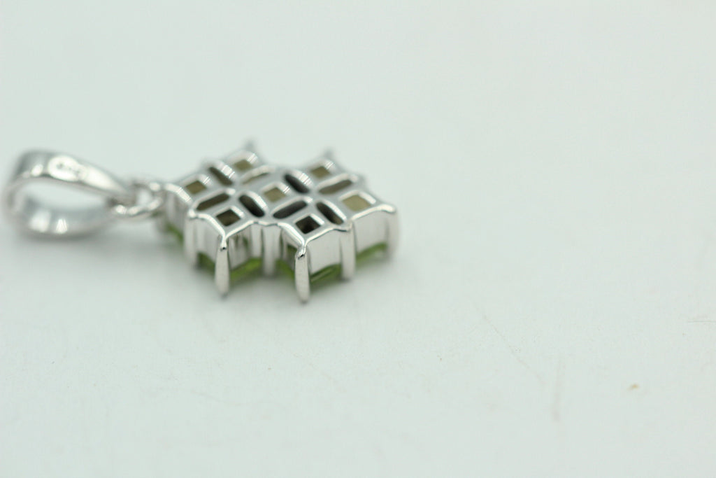 Edler 2,1 Peridot Anhänger 925 Silber Collier Kette Olivin Anhänger Top Edel