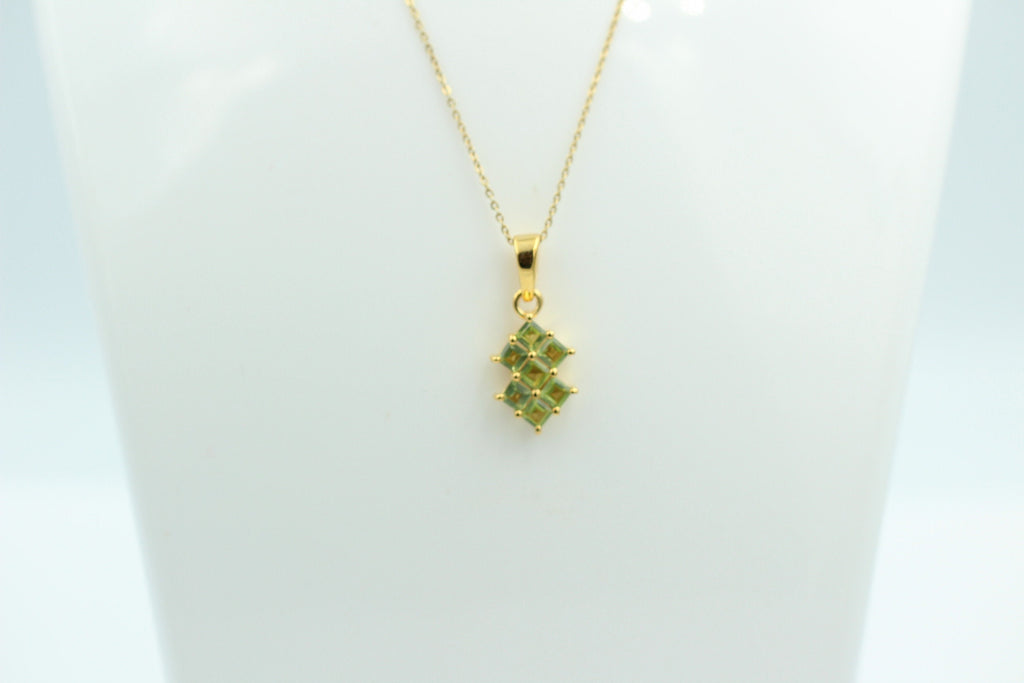 Edler 2,1 Carat Peridot Olivin Anhänger 925 Silber vergoldet