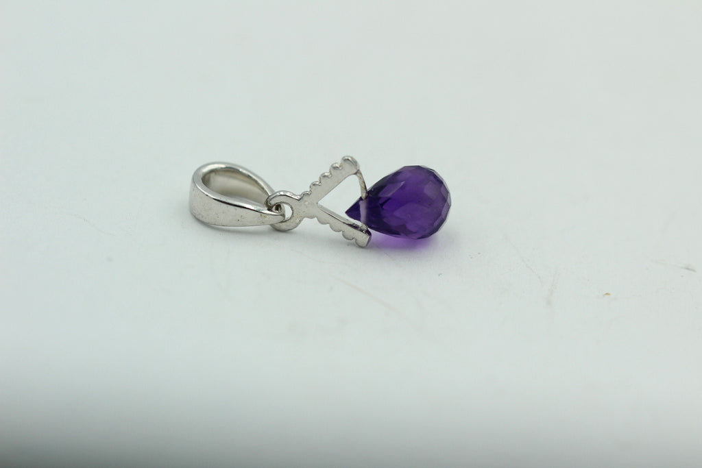 Edler 2,25 Carat Amethyst Anhänger in Briolette Schliff 925 Silber Designanhänger