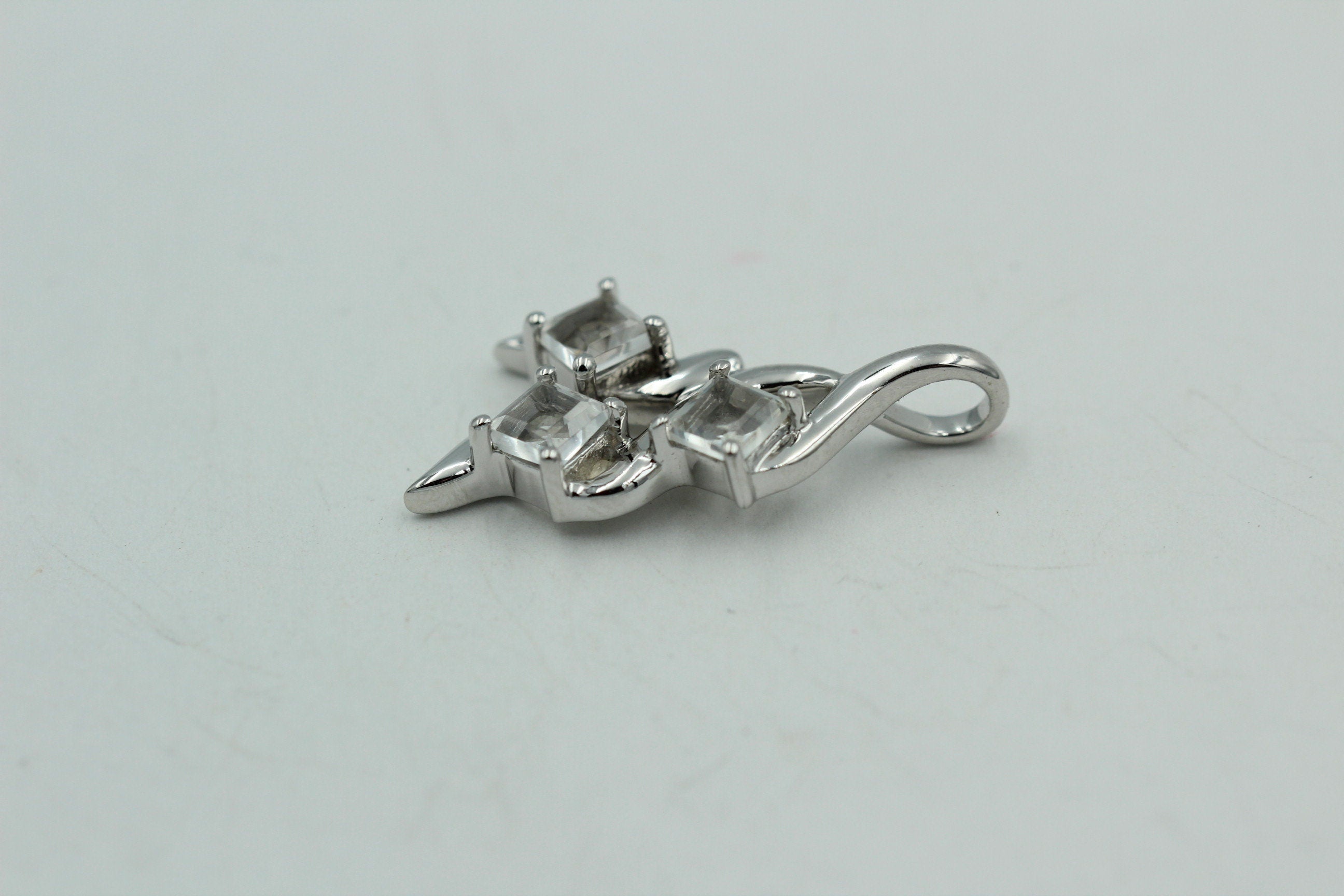 Edler 1,2 Carat Weißtopas Anhänger 925 Silber  Topasanhänger Top