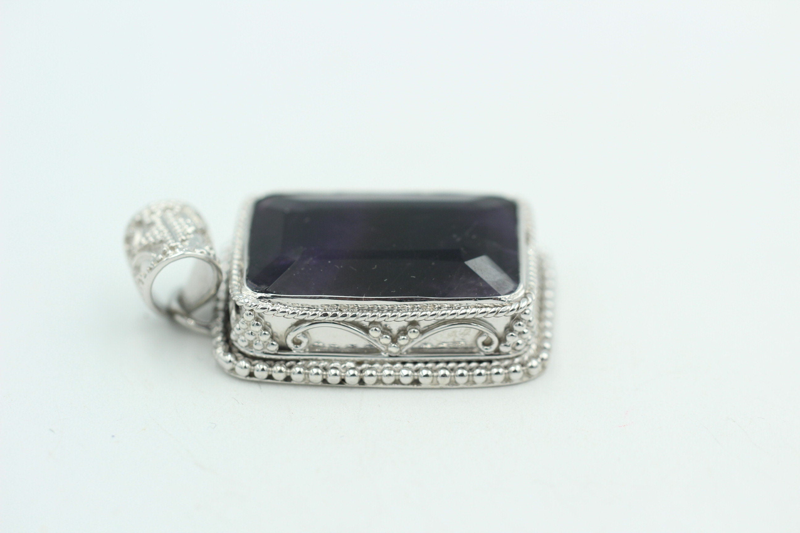 36,4 Carat Amethyst Anhänger 925 SilberUnikat B Qualität