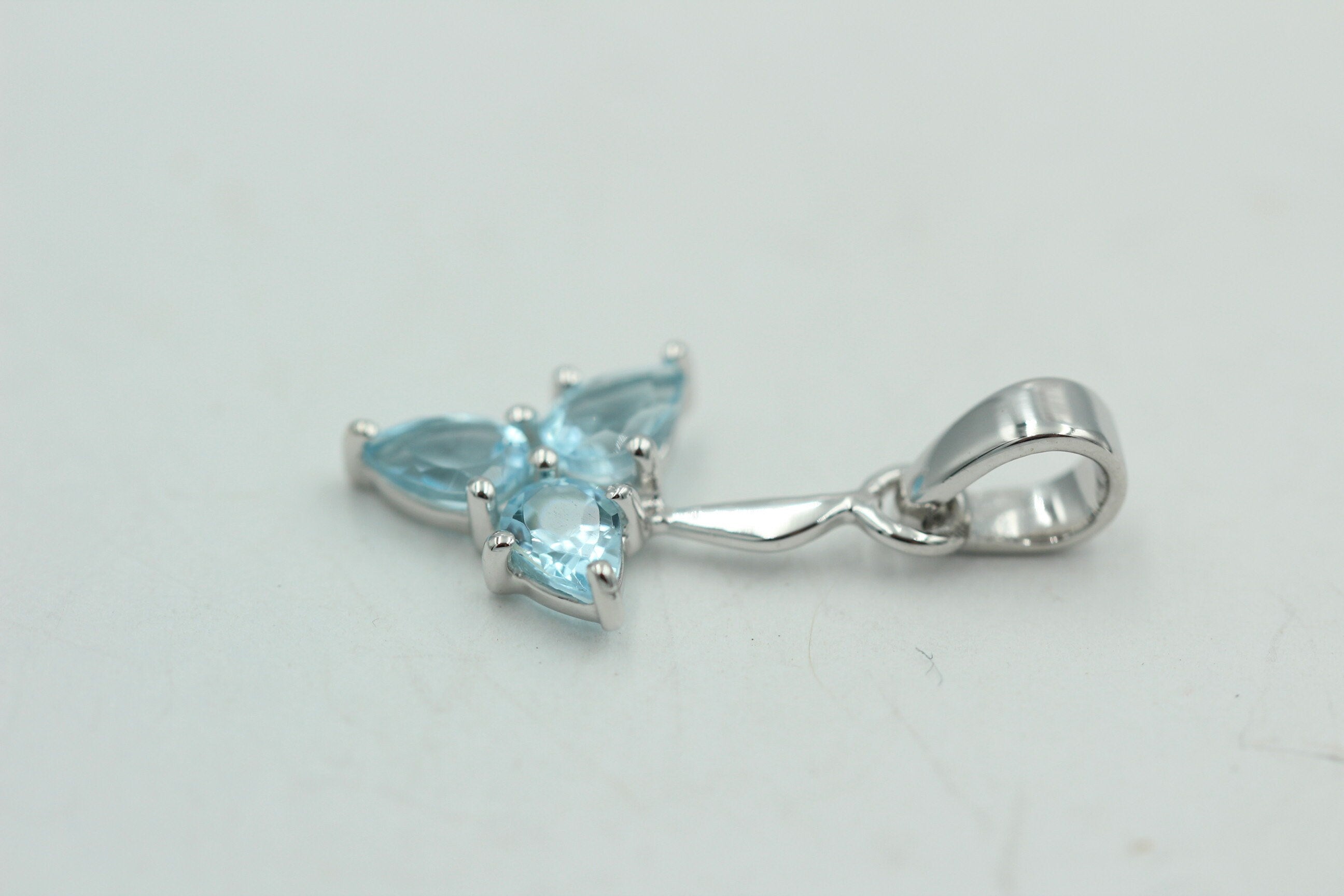 1,3 Carat Blautopas Anhänger 925 Silber Designschmuck Collier Kette Topas