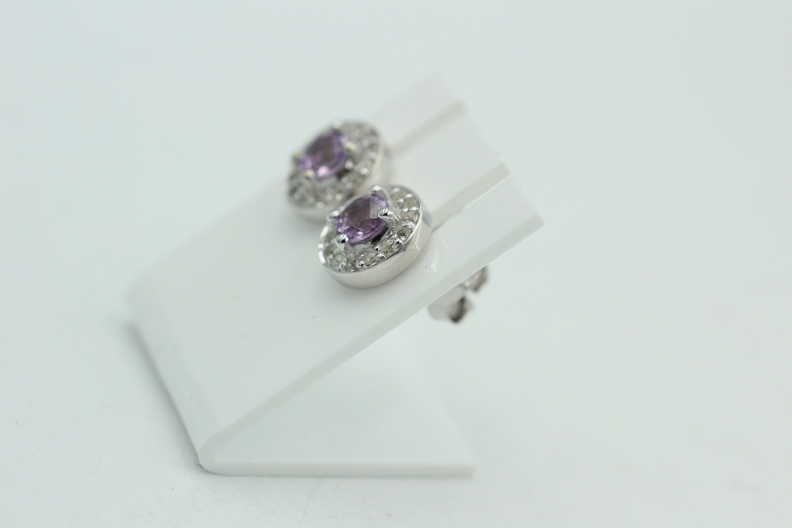 Edler 1,0 Carat Amethyst Ohrstecker Weißtopas 925 Silber Ohrschmuck Brasilien