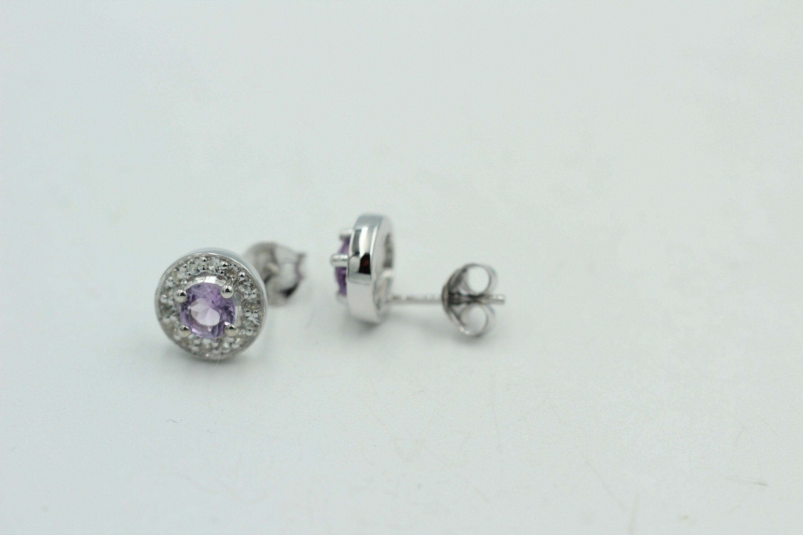 Edler 1,0 Carat Amethyst Ohrstecker Weißtopas 925 Silber Ohrschmuck Brasilien