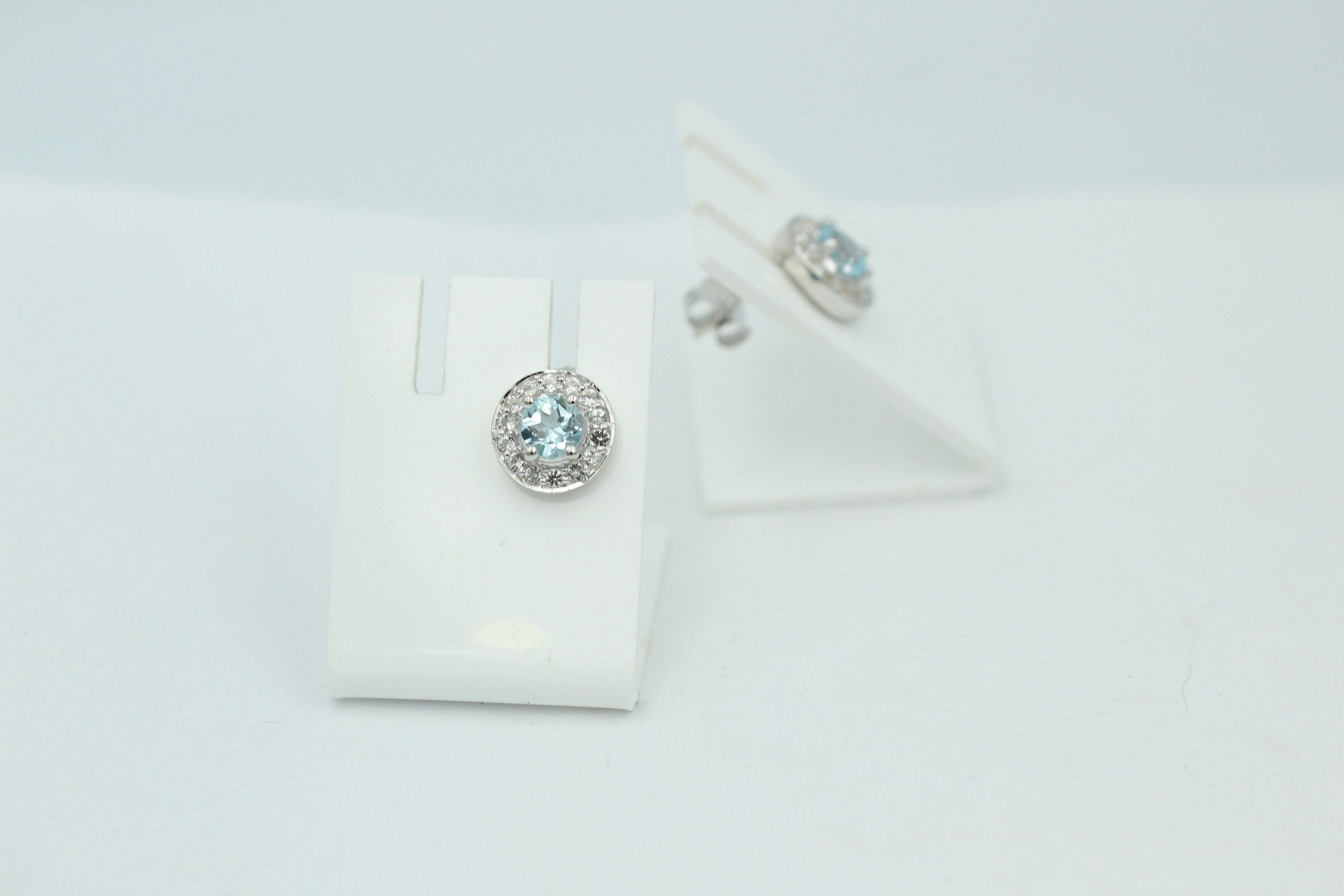 Edle 1,0 Carat Blautopas Weißtopas Ohrstecker 925 Silber Ohrring himmelblau Top