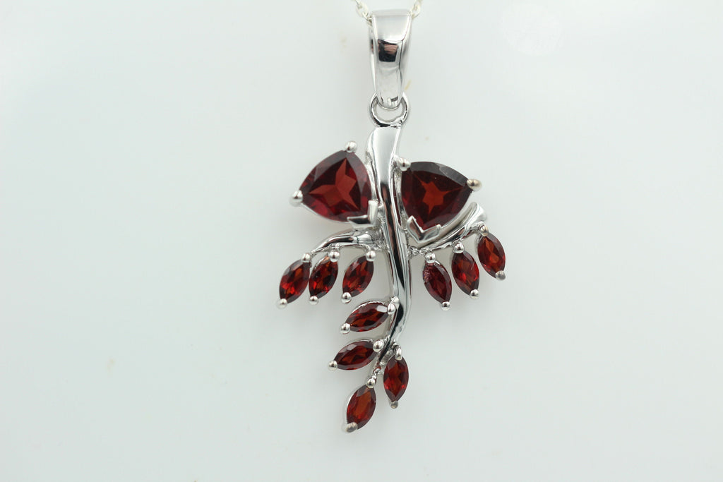 2,50 Carat blutroter Granat Anhänger 925 Silber Collier kette Granatanhänger