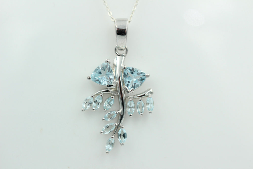 2,6 Carat Blautopas Anhänger 925 Silbersky blue Topas himmelblau Topasschmuck