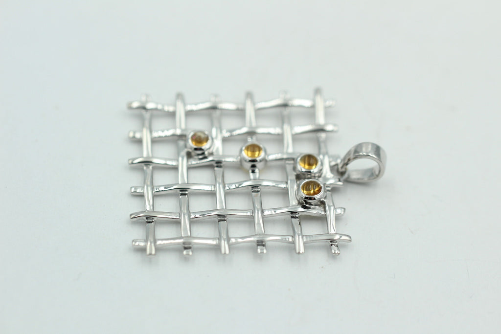 Design pur 0,7 Carat Citrin Cabochon Anhänger 925 Silber  Gitterdesign goldgelber Citrin