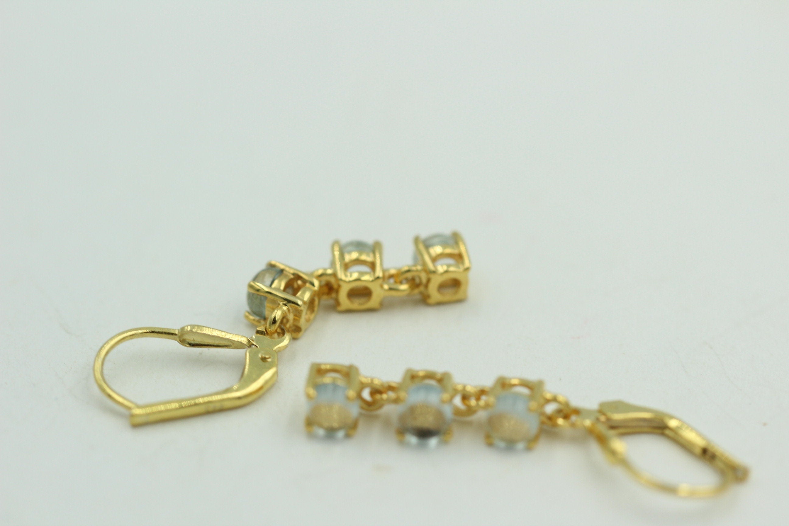 Edel 2,3 Carat Blautopas Brisur 925 Silber Ohrstecker Ohrring sky blue vergoldet