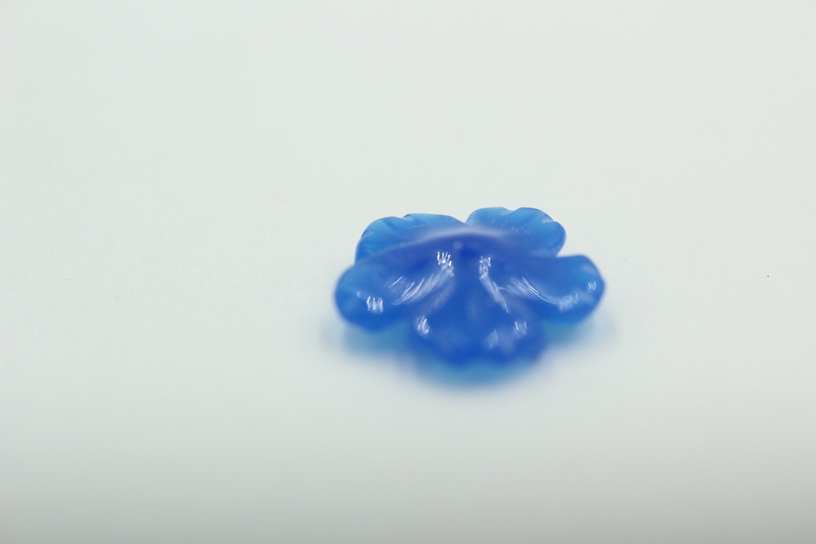 Blauachat Blüte graviert Durchmesser ca 16 mm echter Achat