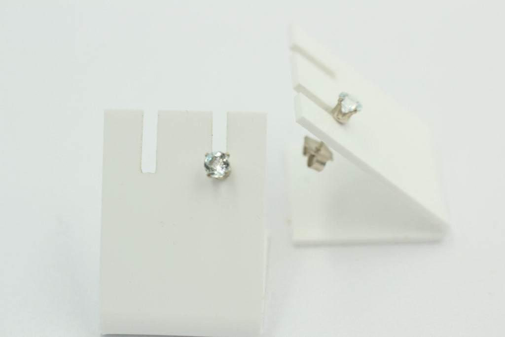 0,45 Carat echter Aquamarin Ohrstecker 925 Sterling Silber