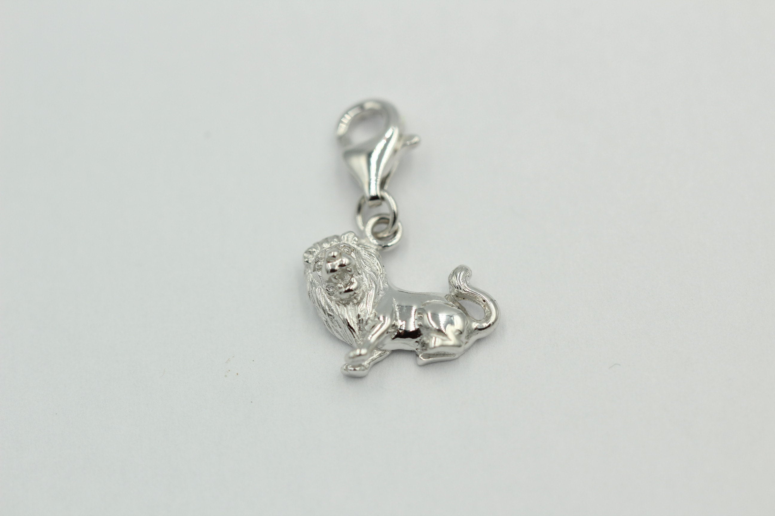 Anhänger 12x13mm Charm Löwe glänzend rhodiniert Silber 925 Restposten