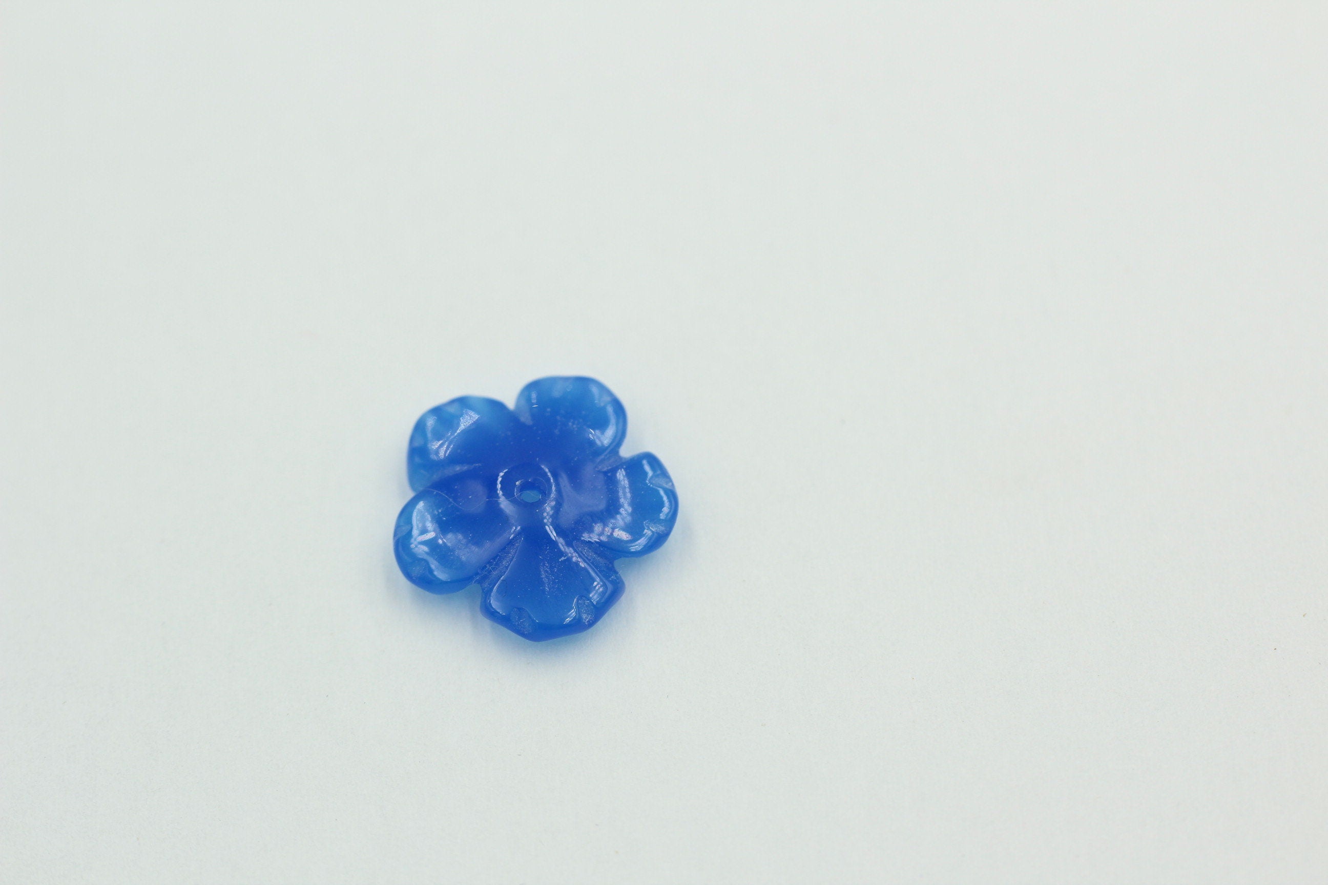 Blauachat Blüte graviert Durchmesser ca 16 mm echter Achat