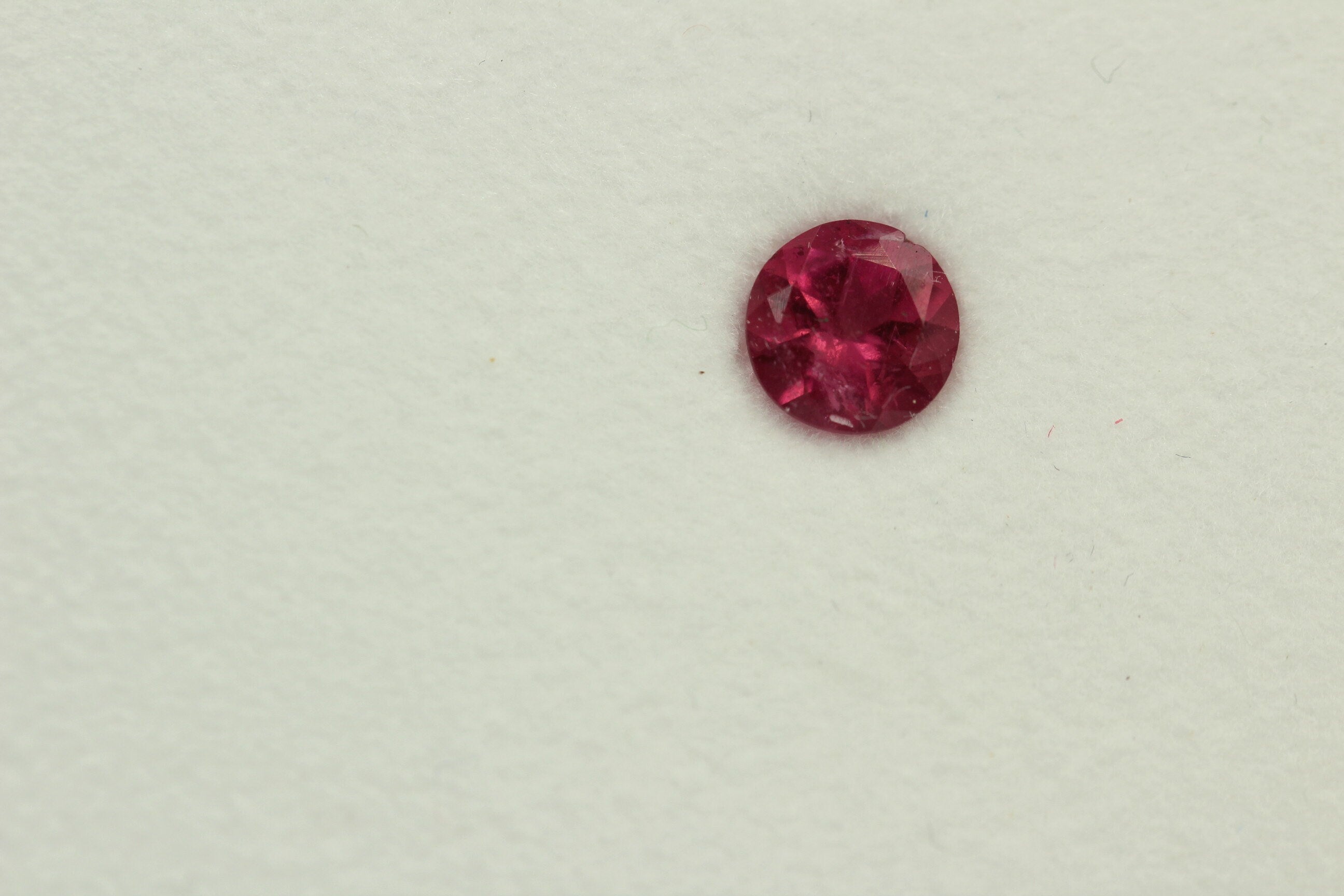 0,57 Carat seltener rosa Turmalin unbehandelt VVS Qualität