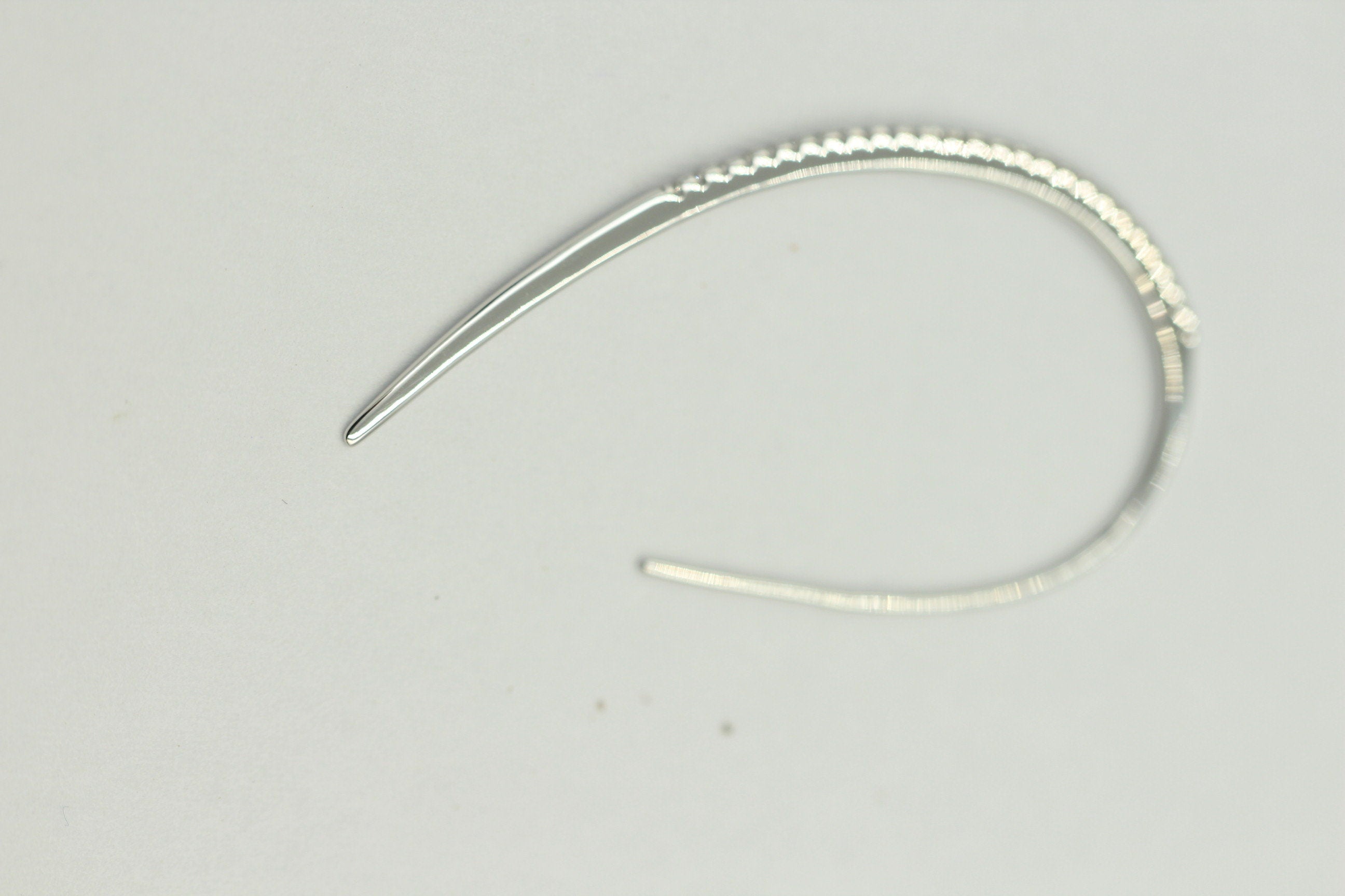 Design Silber Ohrhacken ca 4 cm mit vielen Zirkonia rhodiniert