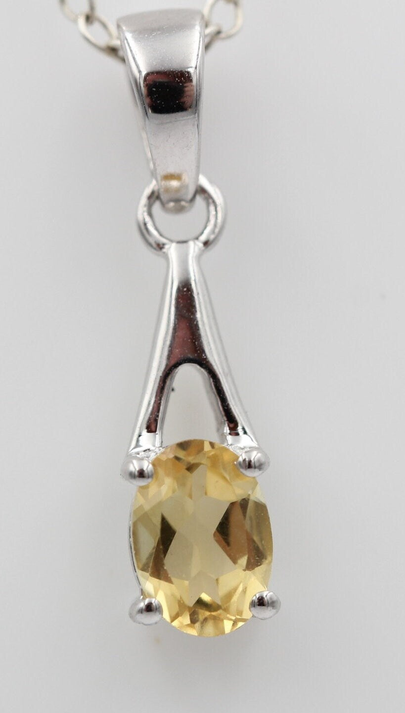 0,72  Carat Citrin Anhänger 925 Silber  goldgelber Citrin Edelsetein