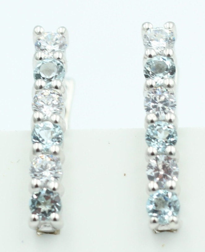 Edle 1,1 Carat Blautopas Ohrschmuck 925 Silber himmelblauer Topas mit Zirkonia