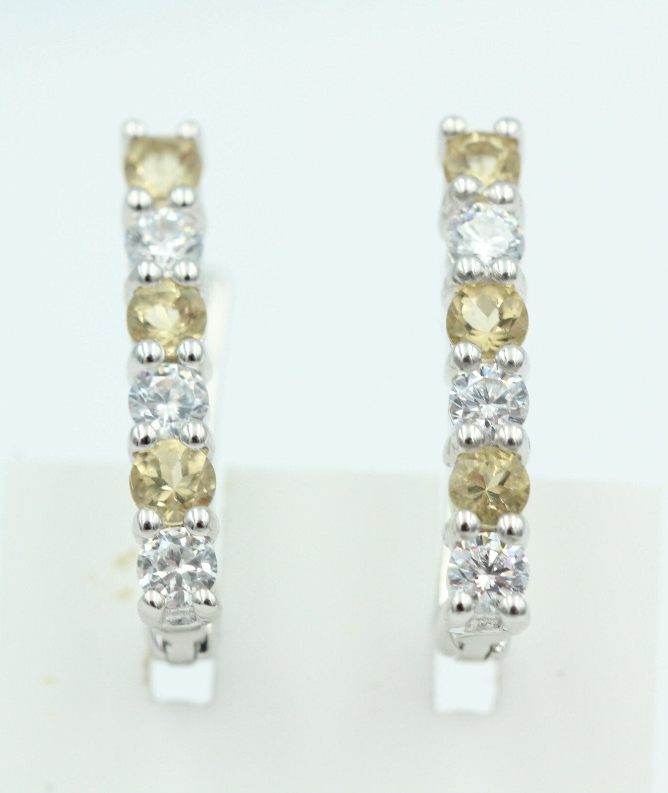 Edle 1,1 Carat Honigquarz Ohrschmuck 925 Silber Honigquarz mit Zirkonia