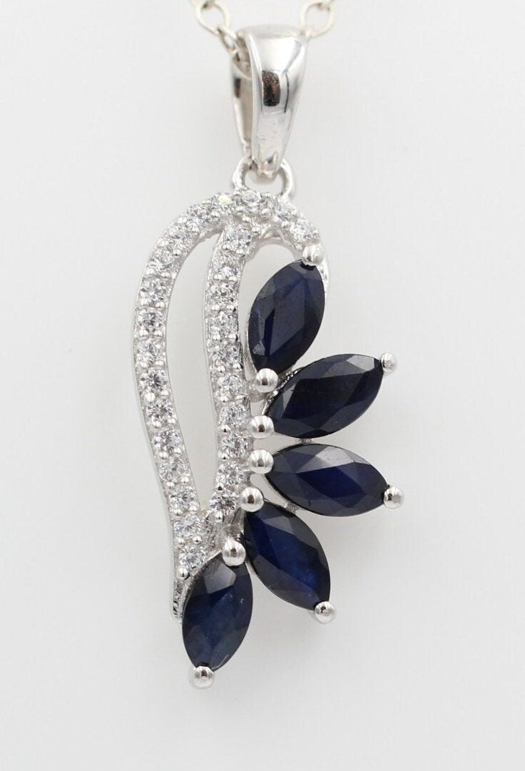 1,26 Carat blauer Saphir Anhänger 925 Silber Collier Kette Saphirschmuck Top
