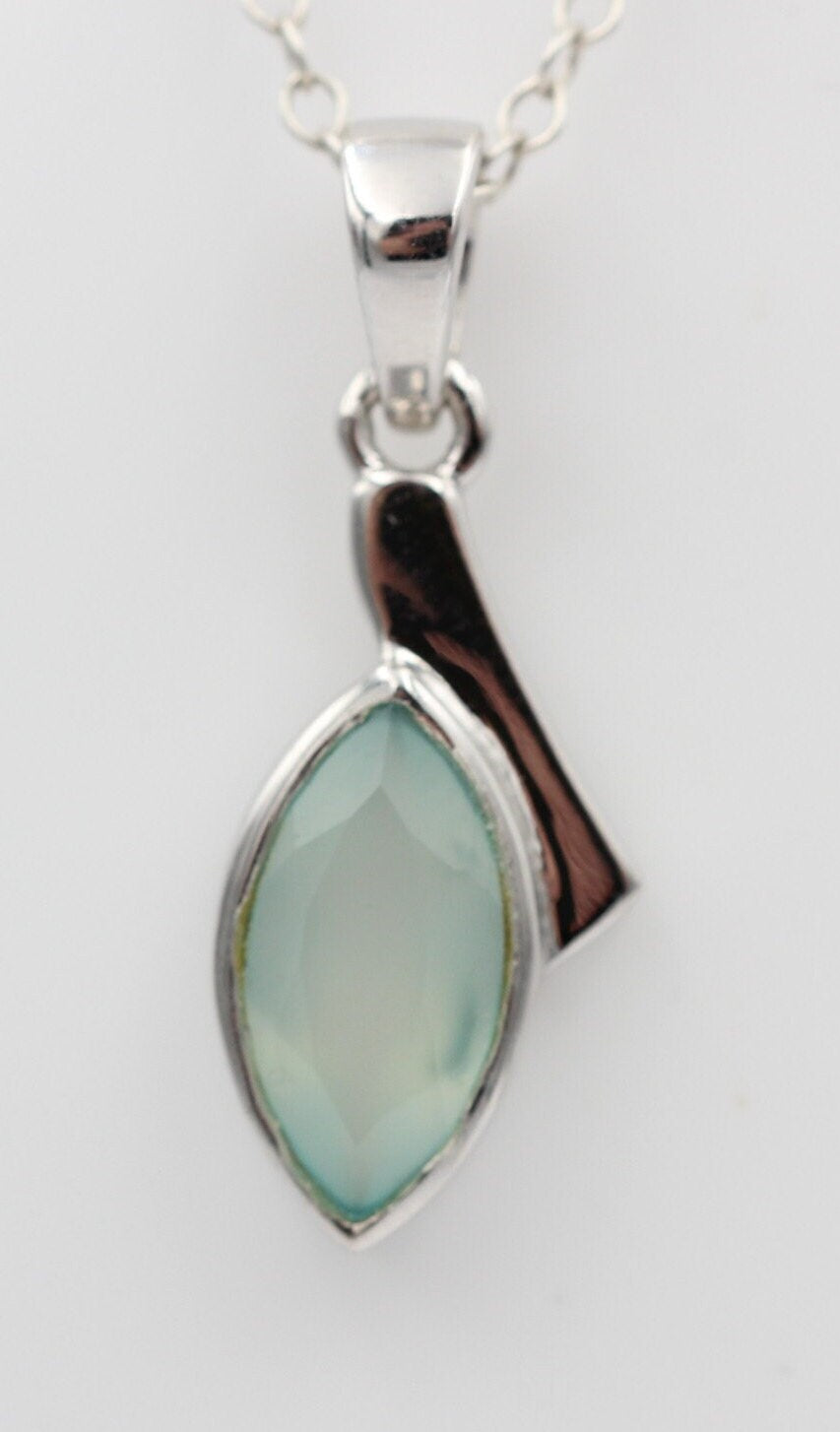 1,8 Carat Aqua Chalcedon Anhänger 925 Silber  Afrika Wasser Calcedon