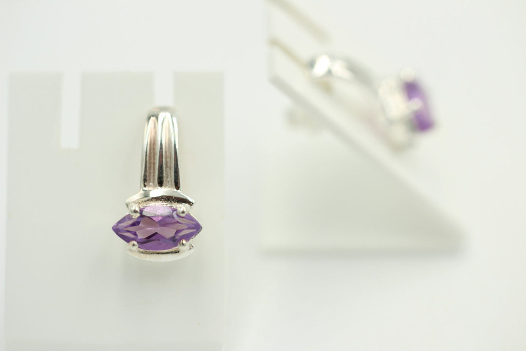 2,00 Carat fantastischer Amethyst Ohrstecker Ohrring, 925 Silber, Rhodiniert