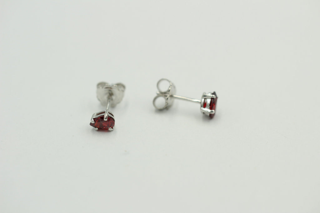 Edle Zirkonia Ohrstecker in rot 925 Silber 6 x 4 mm Top Ohrstecker