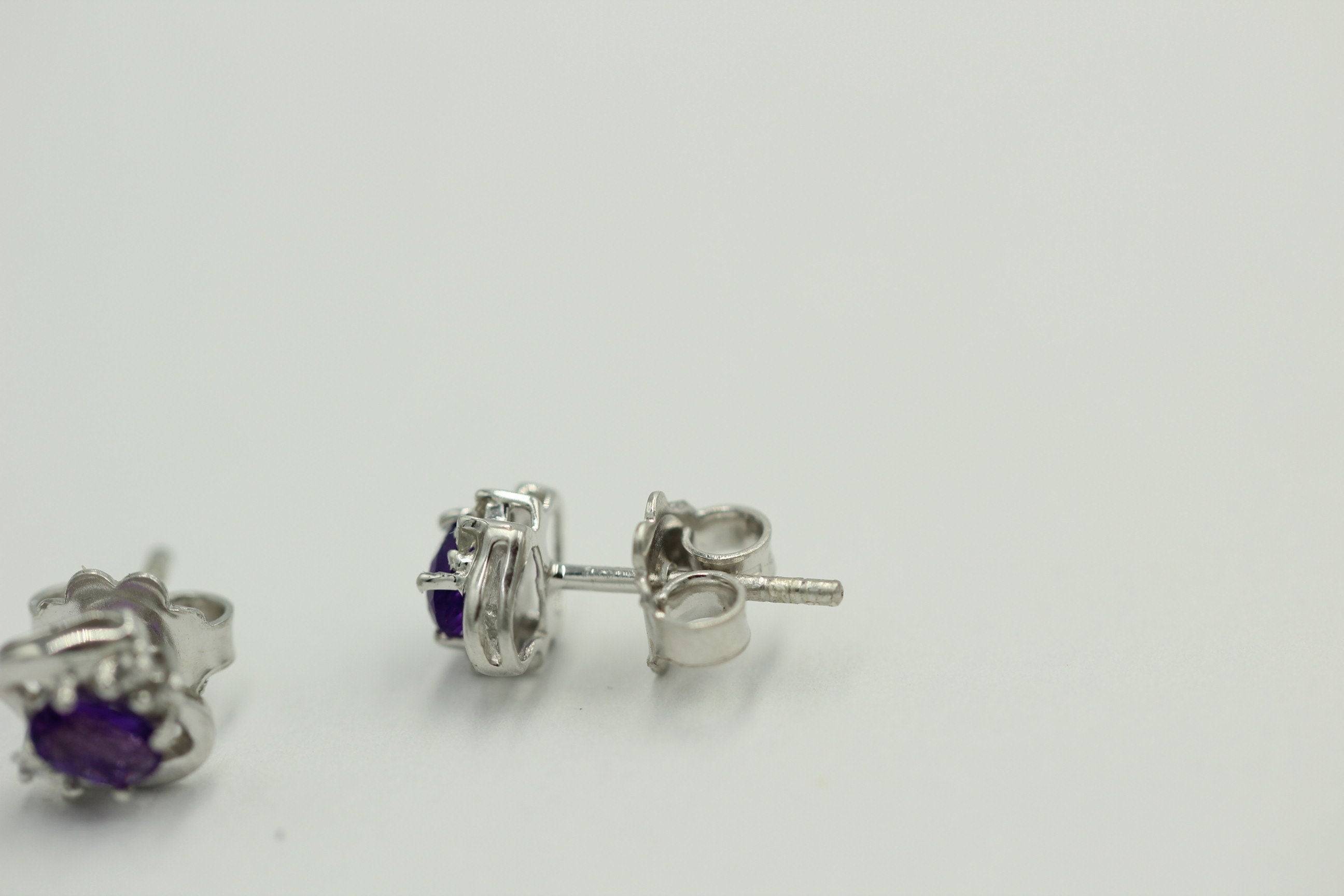 Edle 0,63 Carat Amethyst Diamant Ohrstecker 925 Silber, Ohrring Modern