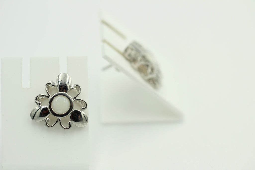 Blumige 0,10 Carat Opal Ohrstecker, Ohrschmuck, 925 Silber, Rhodiniert