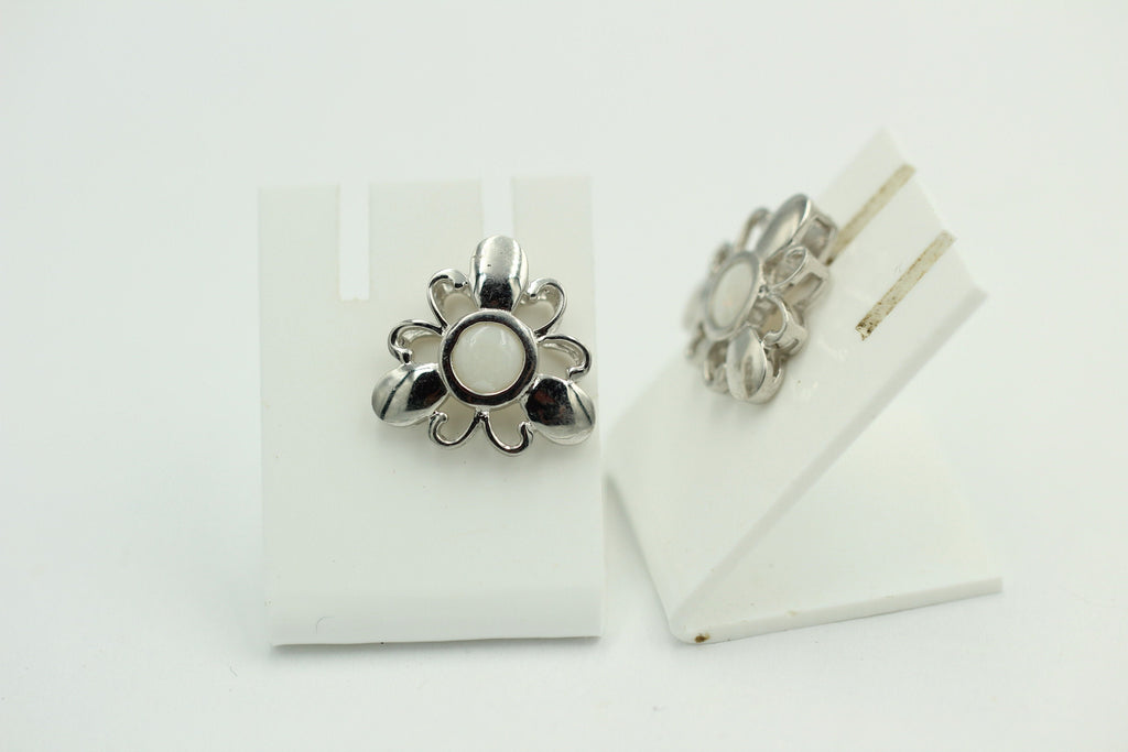Blumige 0,10 Carat Opal Ohrstecker, Ohrschmuck, 925 Silber, Rhodiniert