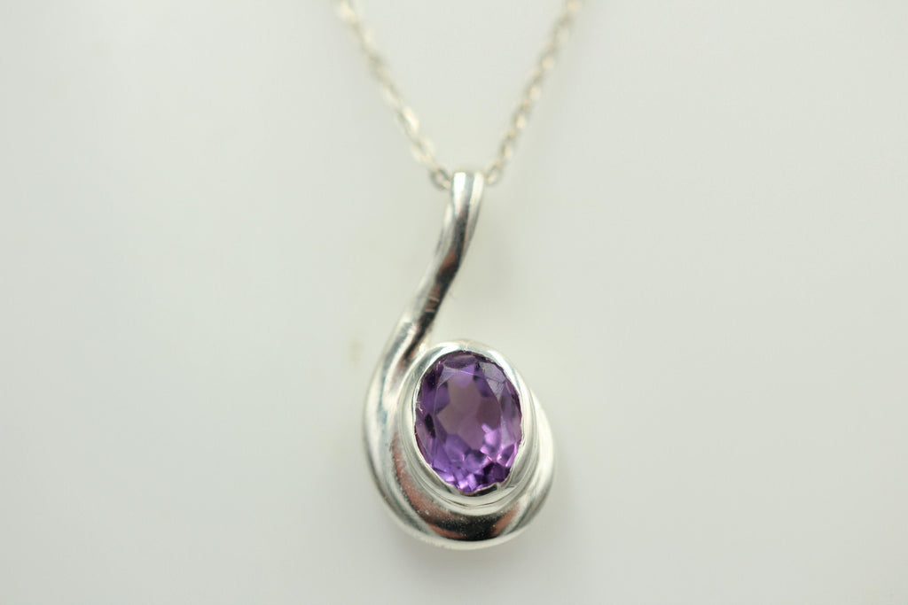 Edler 1,00 Carat Amethyst Anhanger, 925 Silber, Collier, Kette, Rhodiniert