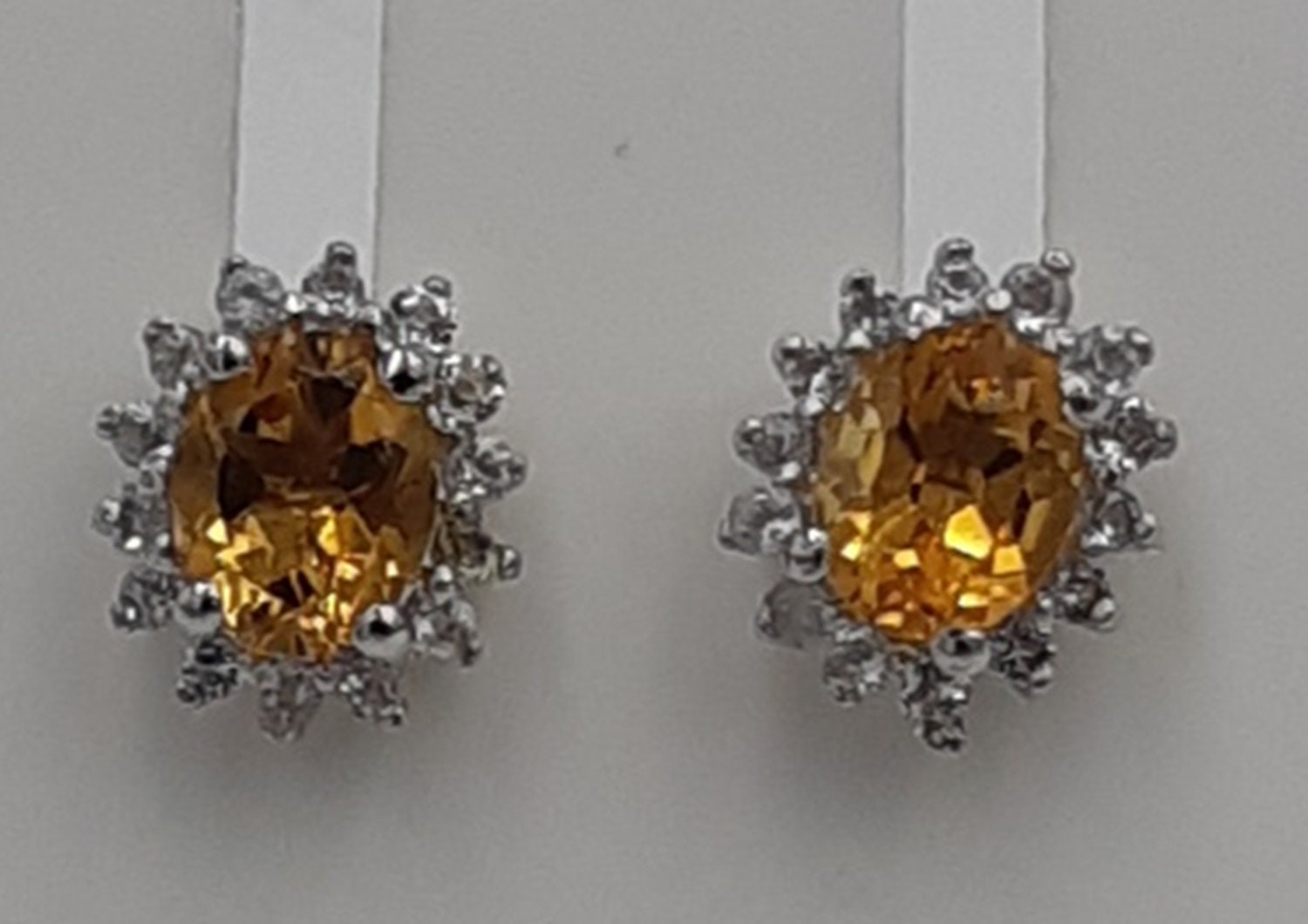 Edle 0,98 Carat gelber Citrin, Weißtopas, Topas Ohrstecker, Ohrring, 925 Silber