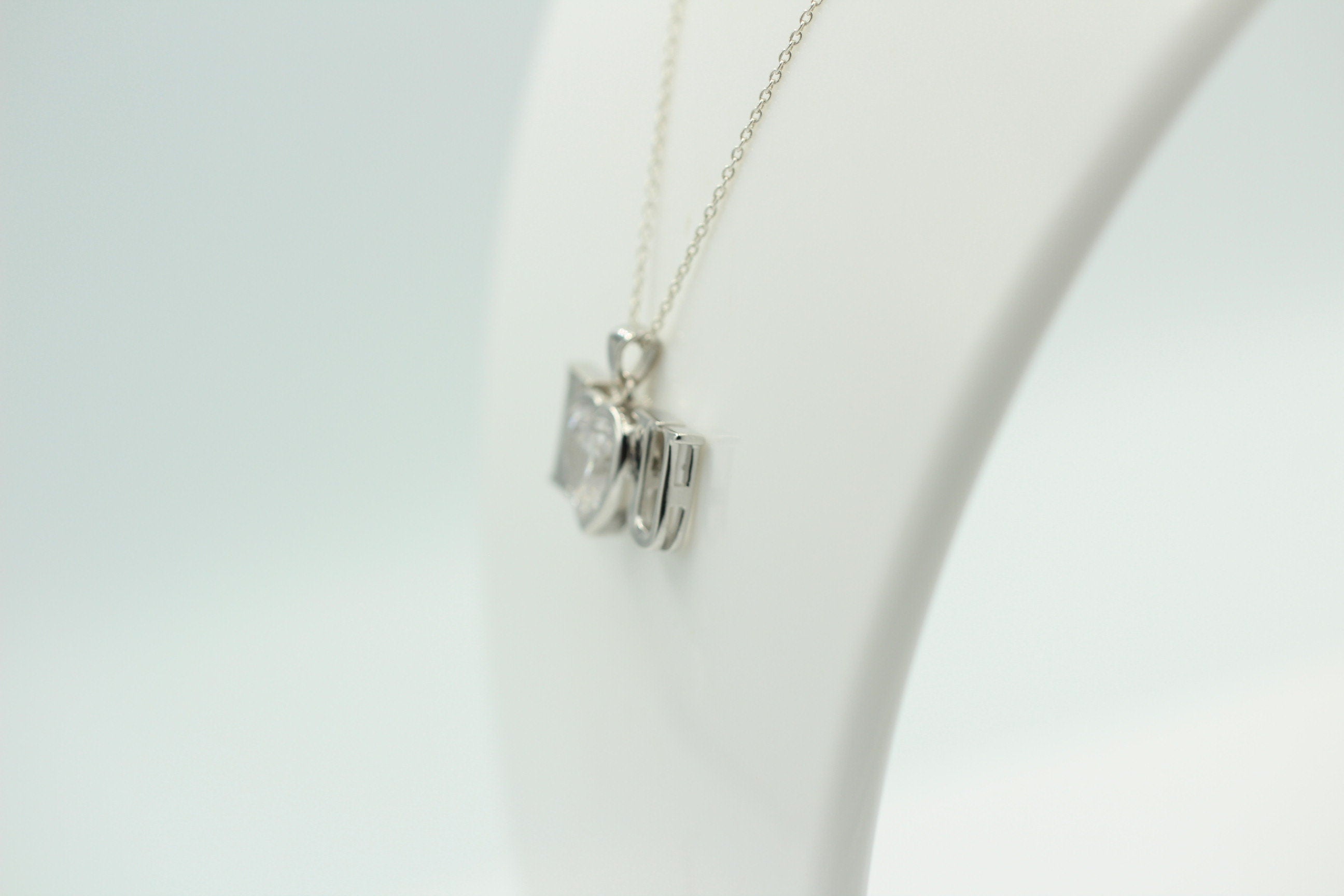 Edler 6,2 Carat Zirkonia Anhanger 925 Silber  I love you  Liebe Pur