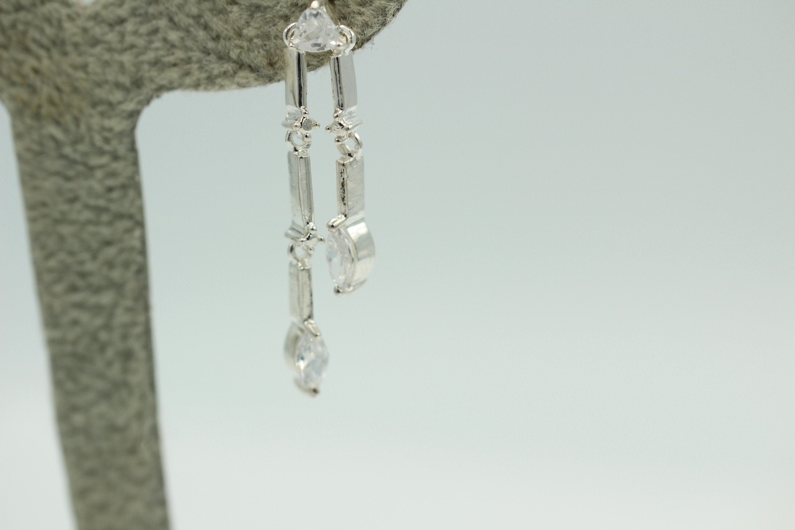 Edle 1,90 Carat Cubic Zirkonia Ohrhänger / Stecker, 925 Silber, Rhodiniert