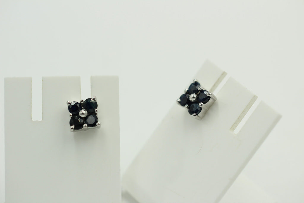 Edle 0,95 Carat schwarz blaue Saphir Ohrstecker 925 Sterling Silber Edelstein