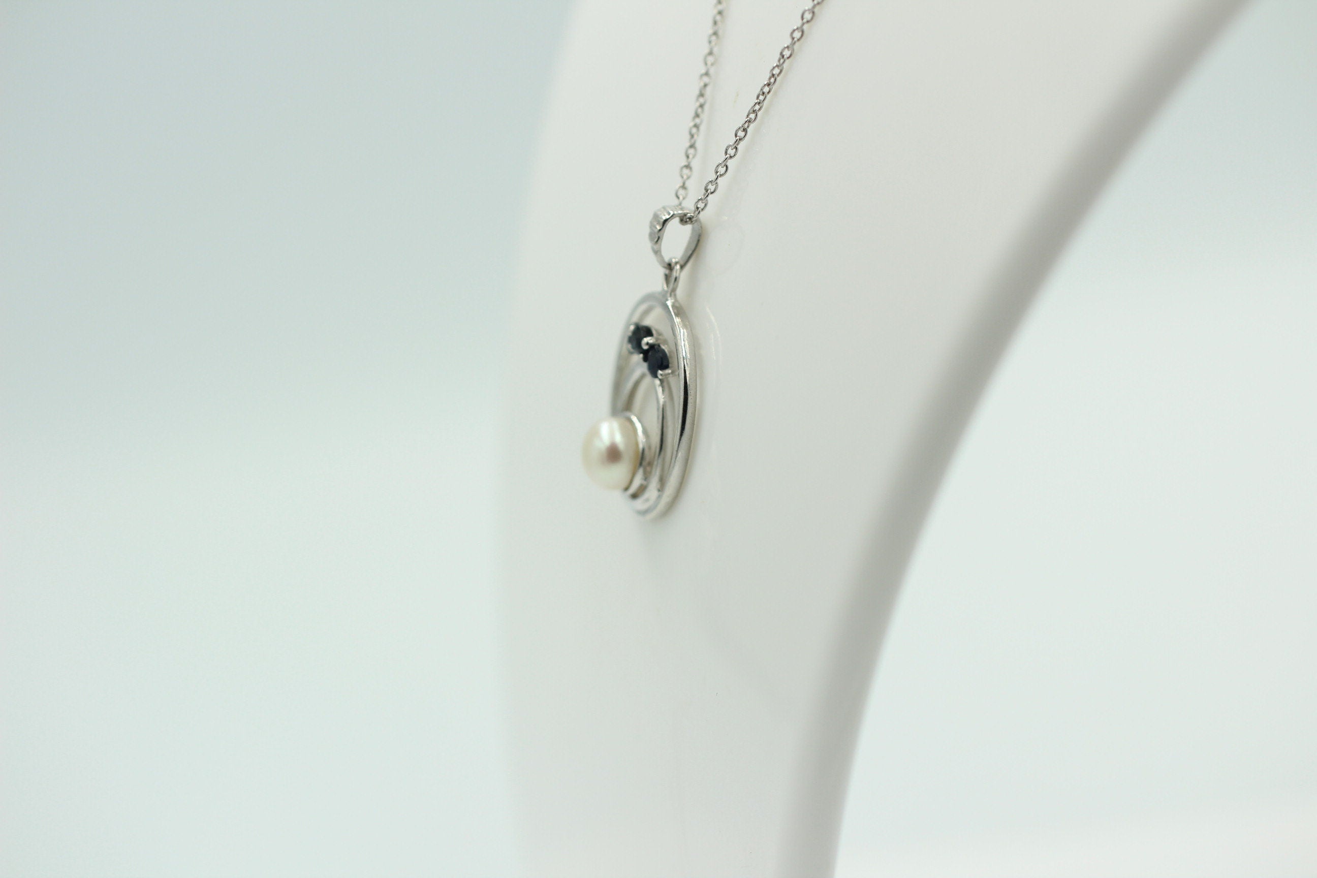 Edle 2,44 Carat blaue Saphir Perlen Anhänger 925 Silber Collier Kette