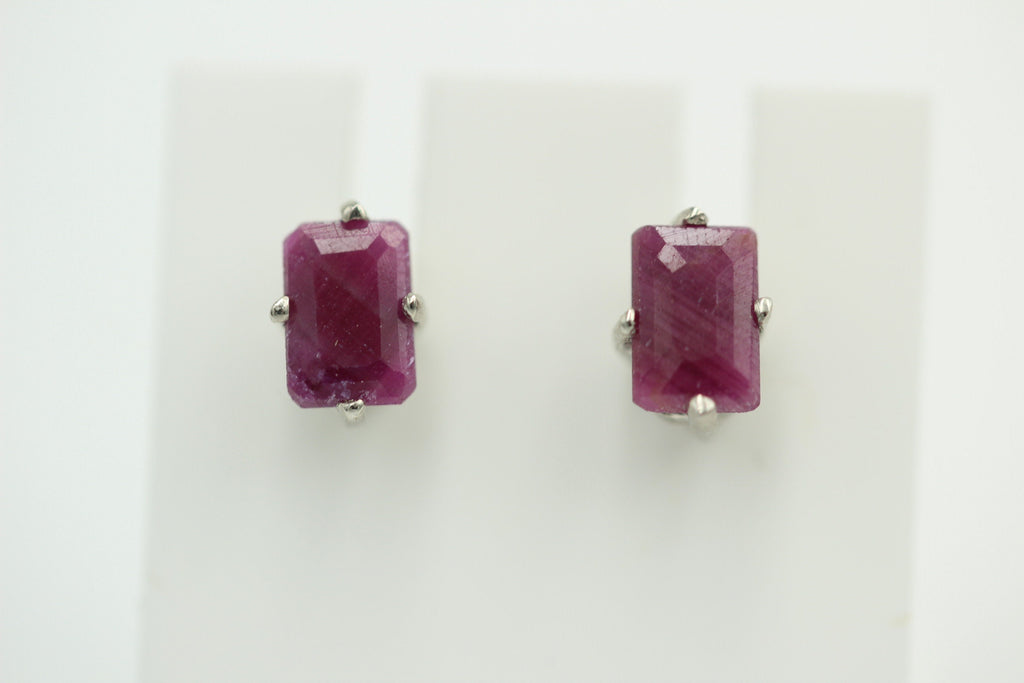 Edler 1,50 Carat Rubin Ohrstecker, Ohrring, 925 Silber, Rhodiniert
