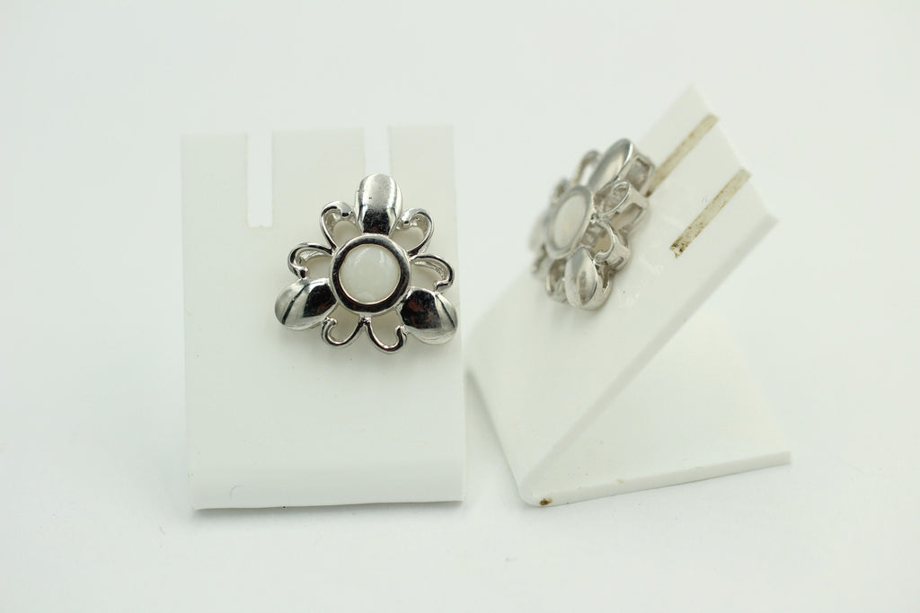 Blumige 0,10 Carat Opal Ohrstecker, Ohrschmuck, 925 Silber, Rhodiniert