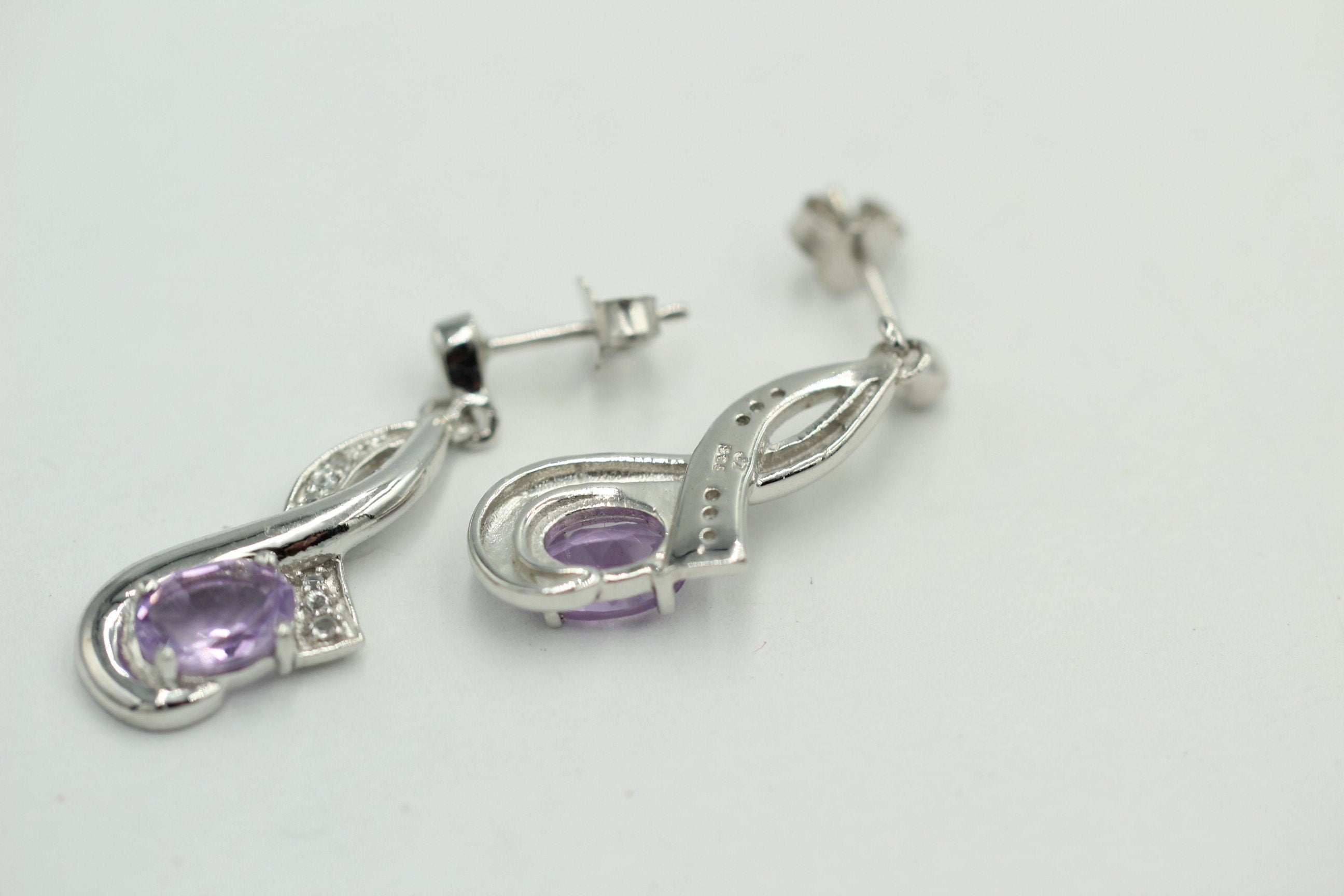 Edle 2,45 Carat Amethyst / Weiatopas Ohrhanger / Ohrstecker, 925 Silber, Rhod.