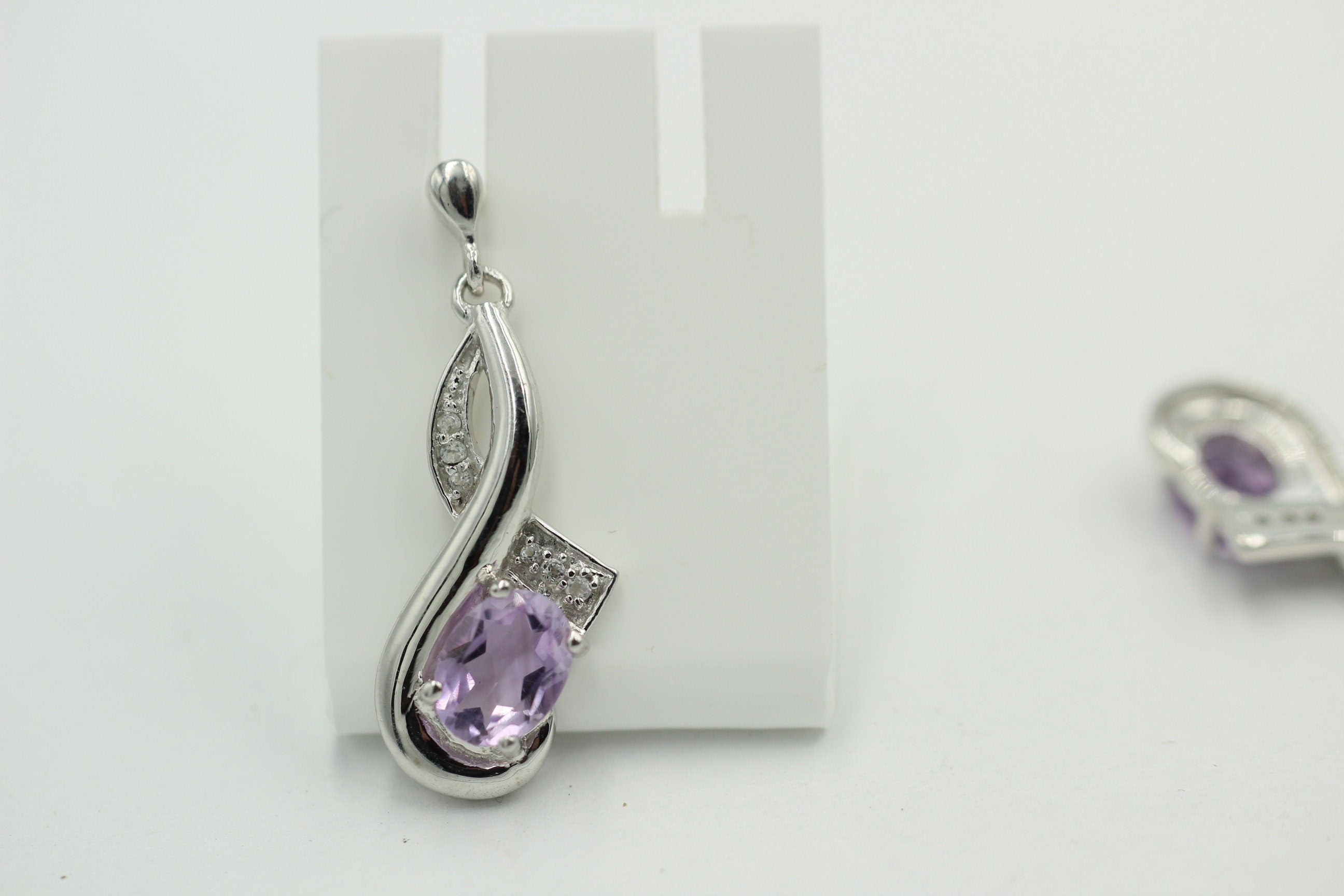 Edle 2,45 Carat Amethyst / Weiatopas Ohrhanger / Ohrstecker, 925 Silber, Rhod.