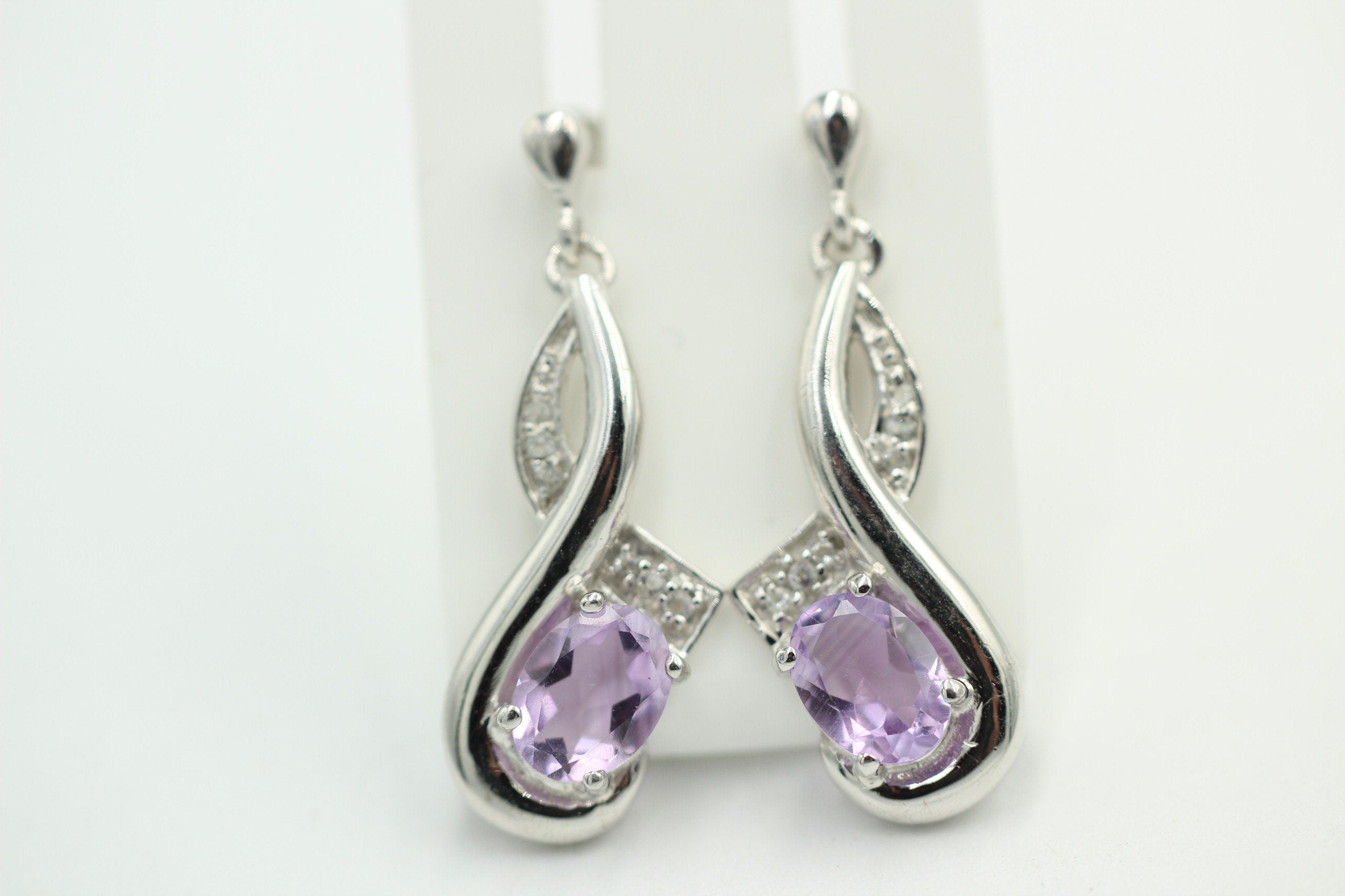 Edle 2,45 Carat Amethyst / Weiatopas Ohrhanger / Ohrstecker, 925 Silber, Rhod.
