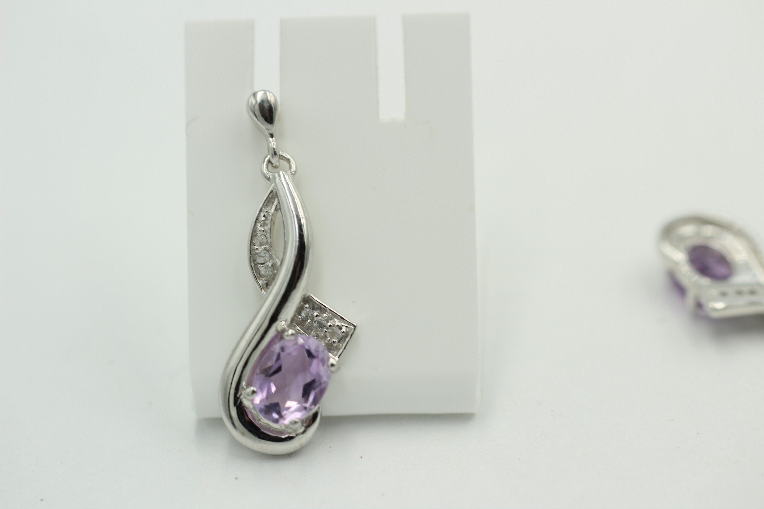 Edle 2,45 Carat Amethyst / Weiatopas Ohrhanger / Ohrstecker, 925 Silber, Rhod.