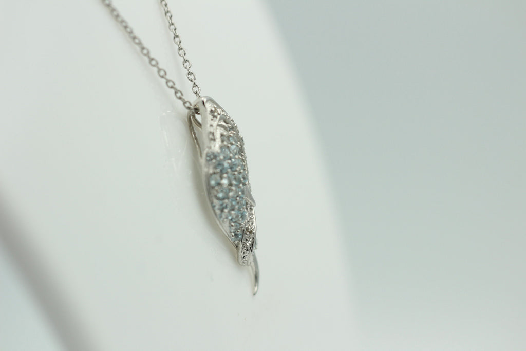 Edler 1,15 Carat Blautopas Fisch Anhanger, 925 Sterling Silber, Rhodiniert