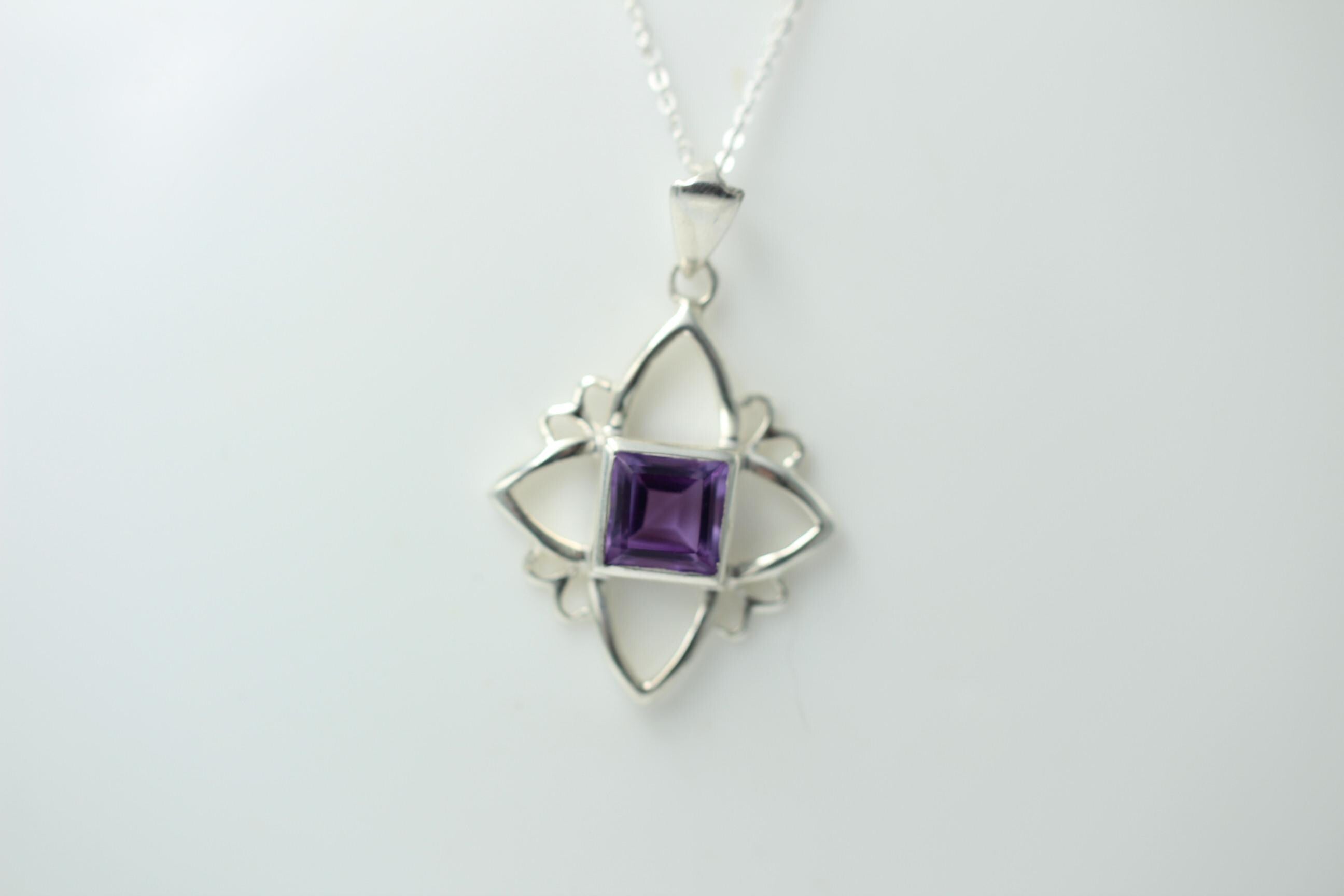 Edler 1,10 Carat Amethyst Anhanger, 925 Silber, Collier, Kette, Rhodiniert