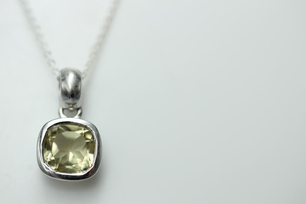 Edler 1,65 Carat Lemon Quarz Anhänger Sterling Silber 925 Collier Kette