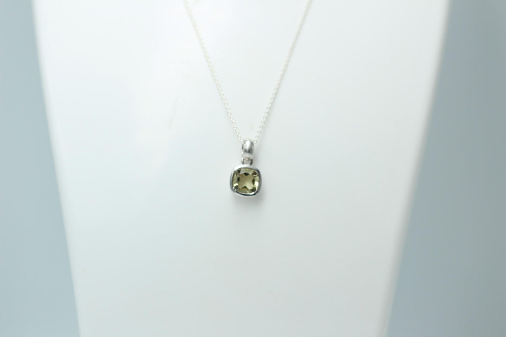 Edler 1,65 Carat Lemon Quarz Anhänger Sterling Silber 925 Collier Kette