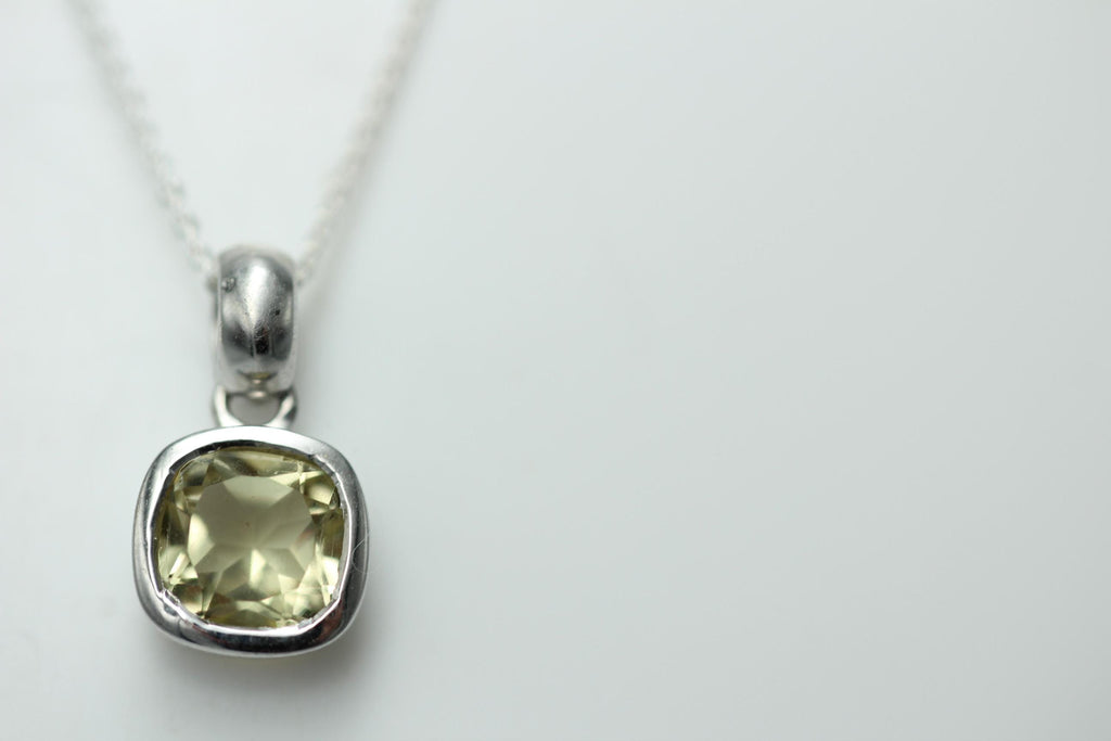 Edler 1,65 Carat Lemon Quarz Anhänger Sterling Silber 925 Collier Kette