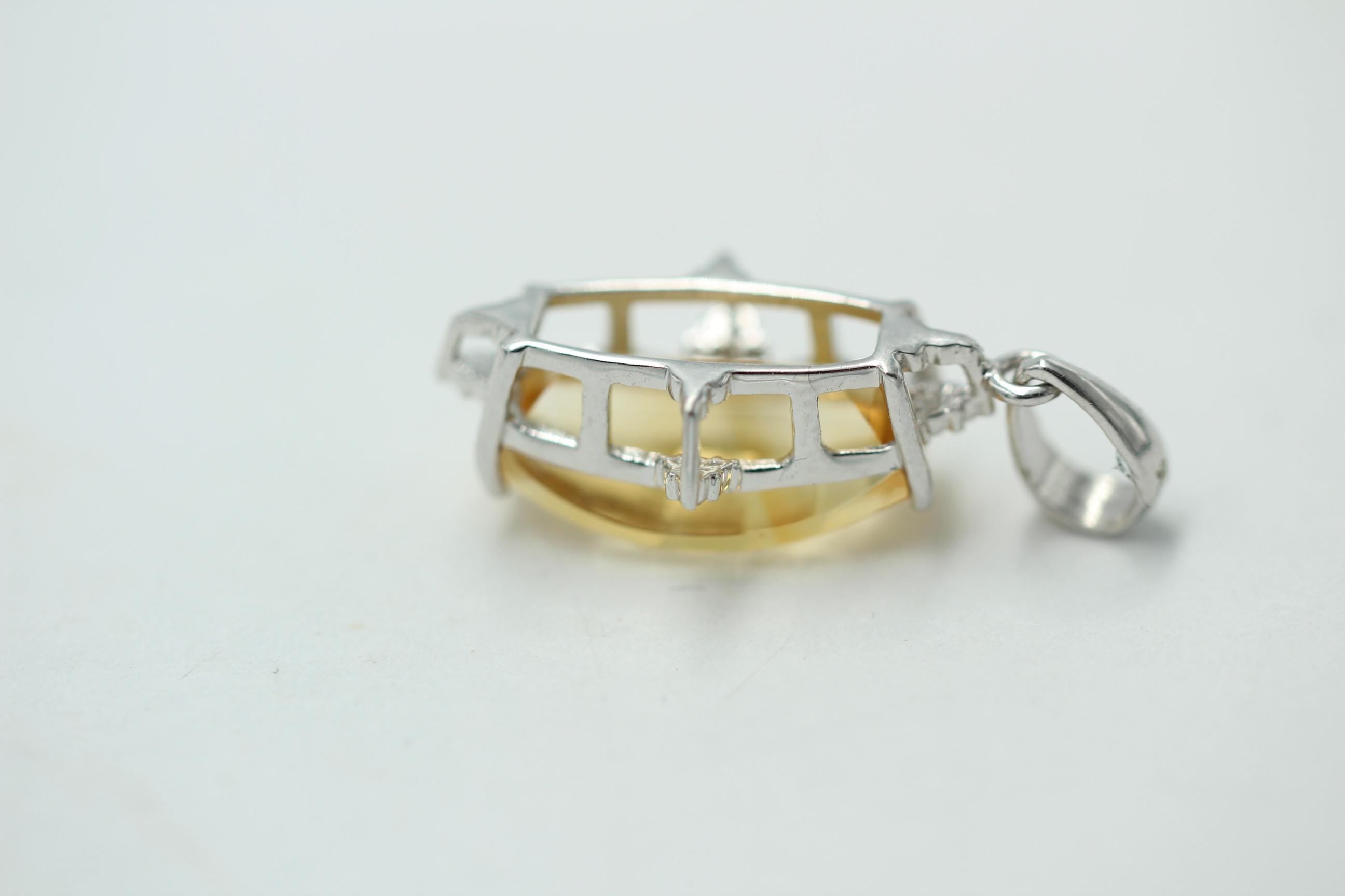 3,9 Carat Design Citrin Anhänger Sterling Silber Collier Kette Fantasieschliff