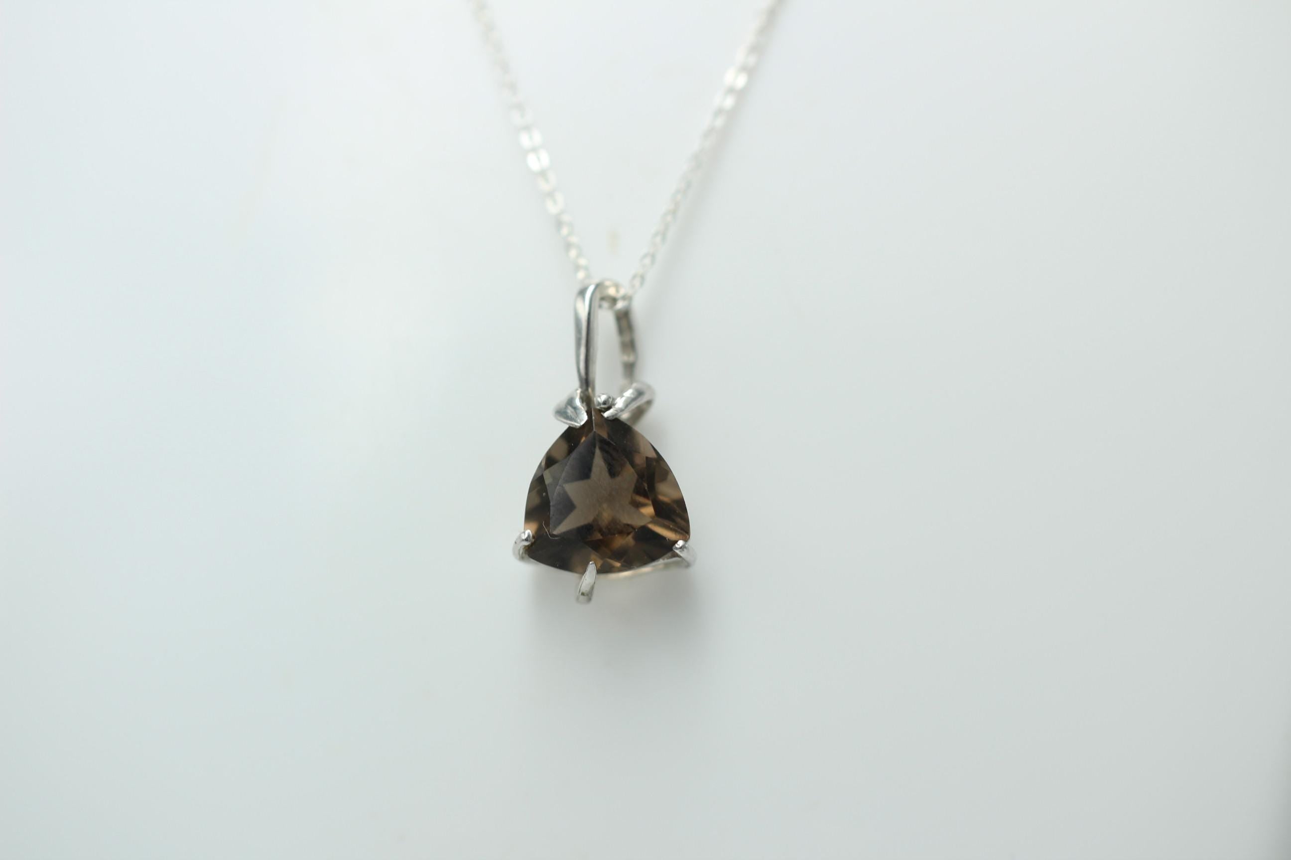Edler 3,10 Carat seltener Rauchquarz Anhanger, 925 Silber, Collier, Kette, Rhod.