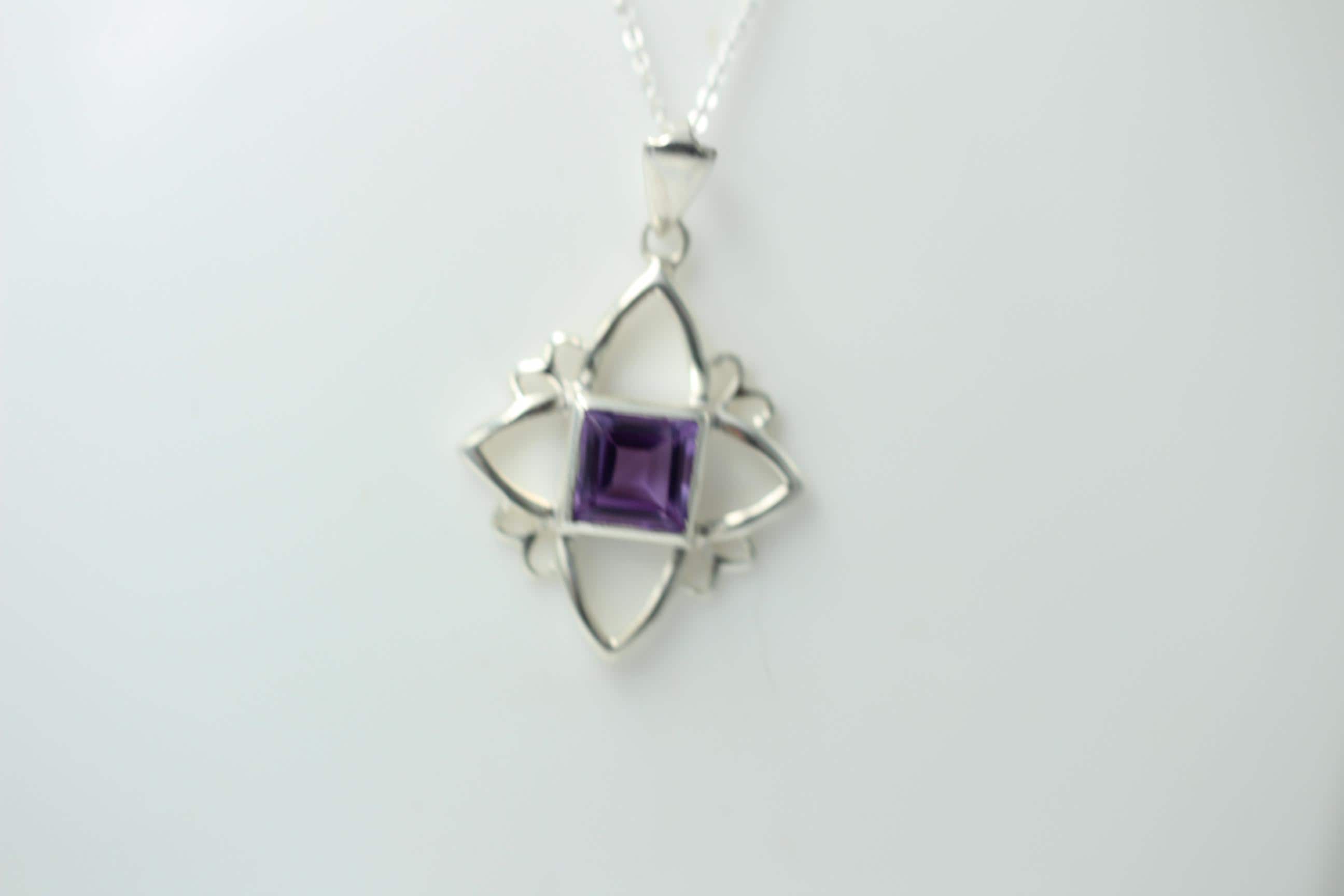 Edler 1,10 Carat Amethyst Anhanger, 925 Silber, Collier, Kette, Rhodiniert