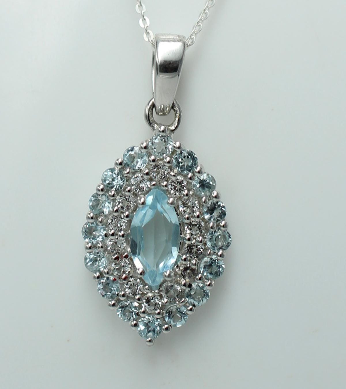 Blautopas Anhänger 925 Silber 2,95 Karat Edelstein Kette Weißtopas Akzente Geschenk für Sie, Blauer Tropfen Anhänger Handgefertigter Schmuck